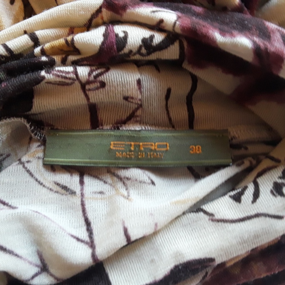 SOLD! Etro forest hunting scene turtleneck, dogs - Picture 6 of 7